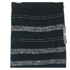 🚨NWT🚨 Rock & Republic knit skirt Sz: Lg
